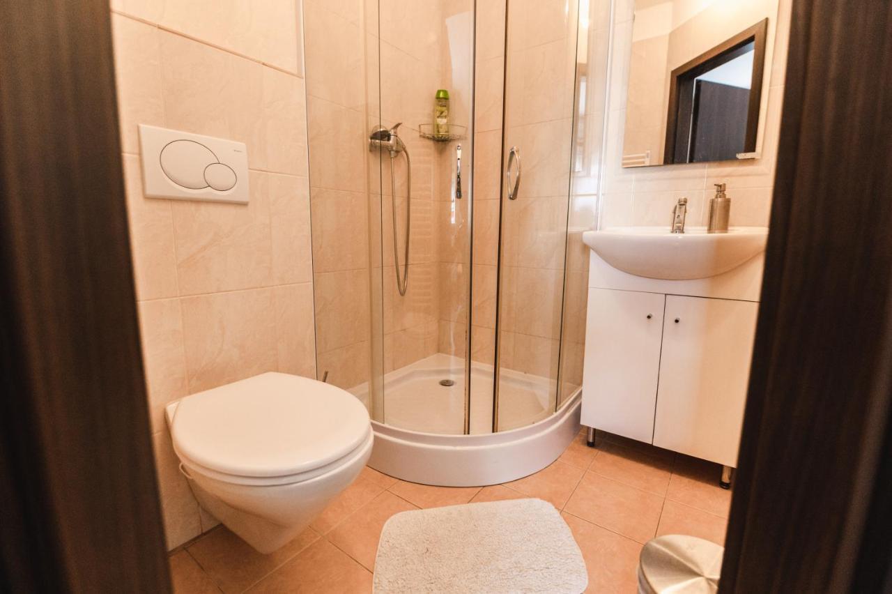 Motel Ard Sarovce Bagian luar foto