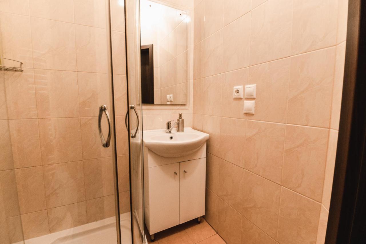 Motel Ard Sarovce Bagian luar foto